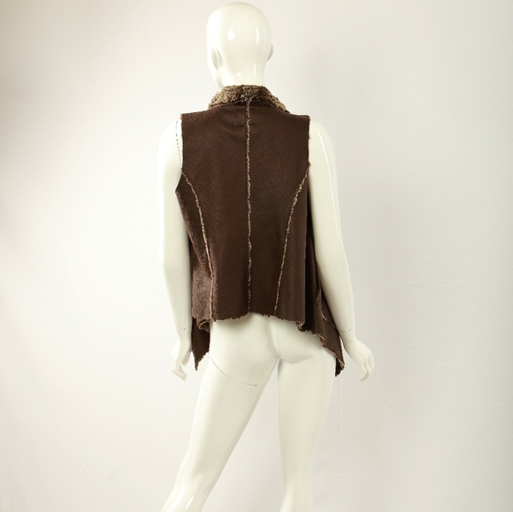 Dolce Cabo asymmetrical faux fur vest - Picture 10 of 10